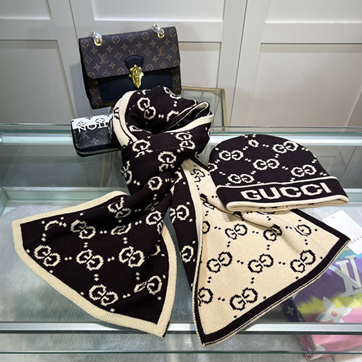 グッチ マフラーセット コピー GUCCI  クラシックなセット帽子！帽子＋スカーフ - 羊毛とウサギ毛の高品質！