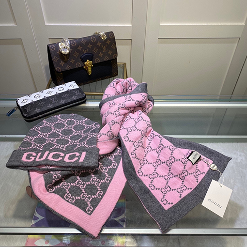 グッチ マフラーセット コピー GUCCI   羊毛とウサギ毛の暖かさ！帽子＋スカーフの最高品質セット