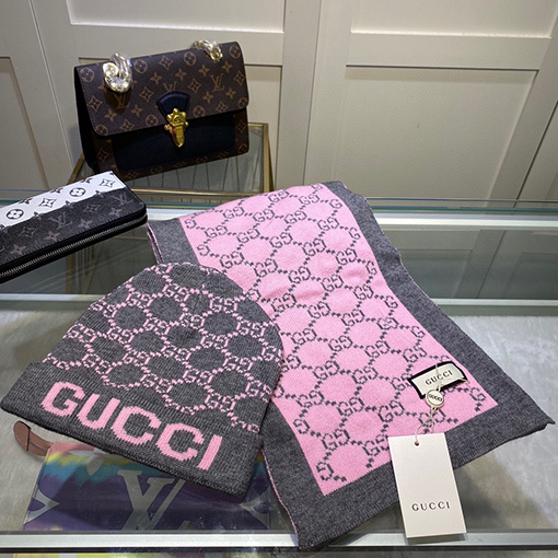グッチ マフラーセット コピー GUCCI   羊毛とウサギ毛の暖かさ！帽子＋スカーフの最高品質セット