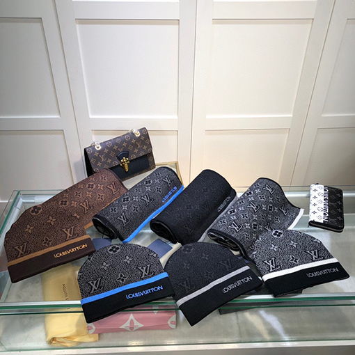 ヴィトン  マフラーセット コピー Louis Vuitton ハイエンドなウールとカシミアのセットシンプルで洗練されたスタイル
