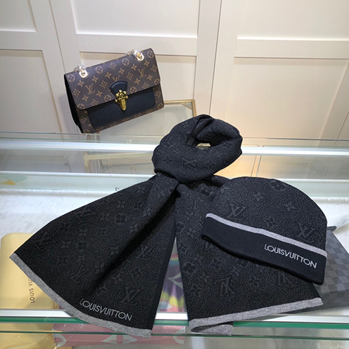 ヴィトン  マフラーセット コピー Louis Vuitton ハイエンドなウールとカシミアのセットシンプルで洗練されたスタイル