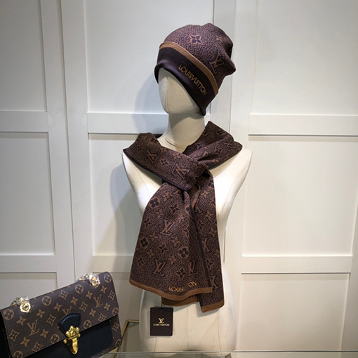 ヴィトン  マフラーセット コピー Louis Vuitton ハイエンドなウールとカシミアのセットシンプルで洗練されたスタイル