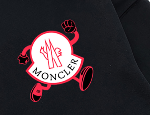 モンクレール スウェットTシャツ おしゃれなプリントが施されたラウンドネックのトップス - スタイルと快適さを両立