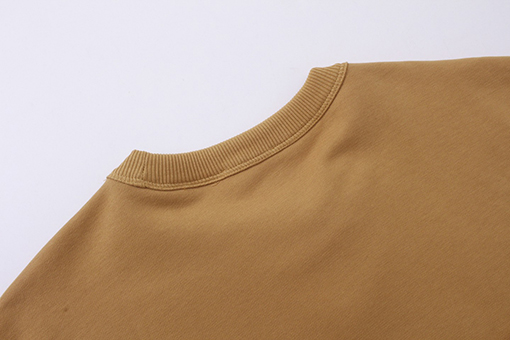 バーバリー スウェット長袖 Tシャツ コピー BURBERRY バッジ刺繍ラウンドマンツーマンTシャツ