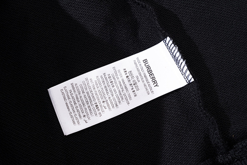 バーバリー スウェットTシャツ  高密度刺繍馬ロゴがデザインされたラウンドネックスウェット