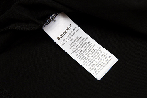 バーバリー長袖 Tシャツ コピー 立体的な戦馬デザインのルーズフィット長袖Tシャツ - くつろぎのスタイリッシュ感