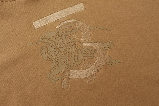 バーバリー パーカー BURBERRY 騎士団のエンブレム刺繍 パーカー