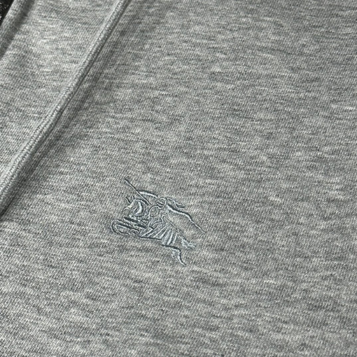 バーバリー ジャケット アウター 戦馬の刺繍とクラシックロゴのジップアップジャケット