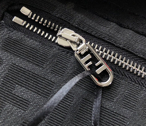 フェンディ スウェットTシャツ スーパーコピー FENDI ジャカールジップアップマンツーマンTシャツ