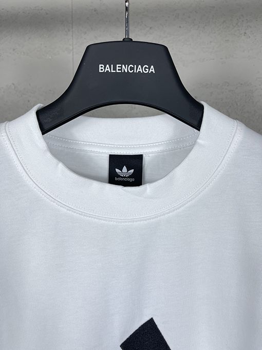 バレンシアガ x アディダス コラボ BALENCIAGA 長袖 Tシャツ スーパーコピー