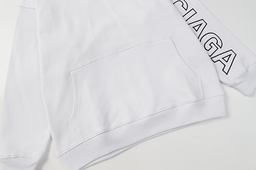 バレンシアガ パーカー  スーパーコピー   BALENCIAGA  袖に刺繍ロゴが施されたフーディー