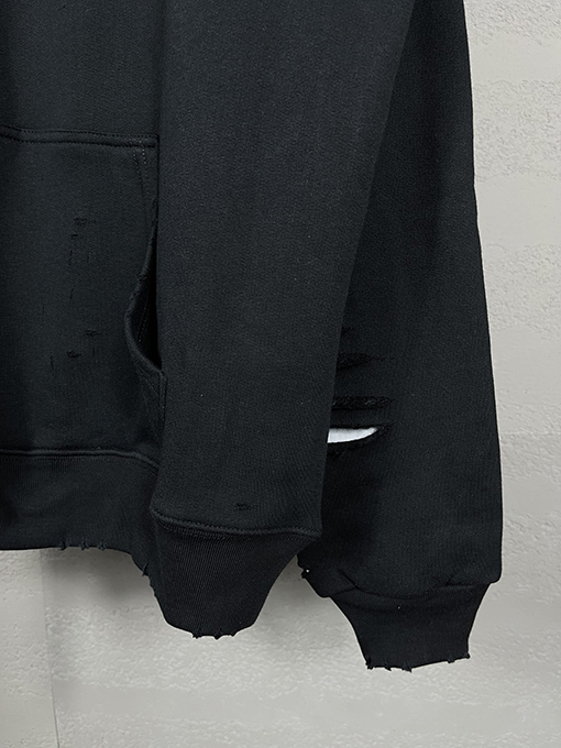 バレンシアガ パーカー  BALENCIAGA  スーパーコピー アートデザインの裂け目と裏地付きフード付きスウェット