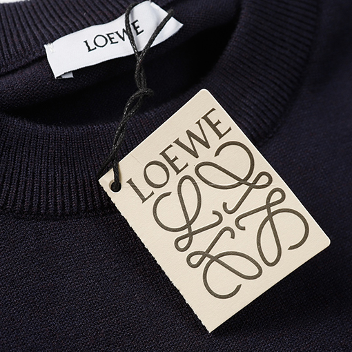 ロエベ ニット セータースーパーコピー    LOEWE アナグラムロゴ圧縮編みセーター