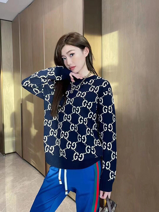 グッチセーター GUCCIスーパーコピー GGロゴフルプリントのウールセーター