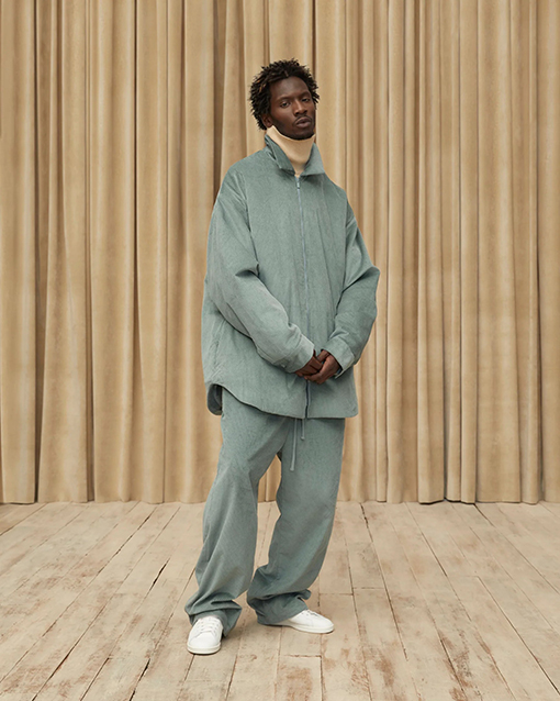 フィアオブゴッド ジャケット スーパーコピー FEAR OF GOD ミディアム丈のコーデュロイ中綿ジャケット