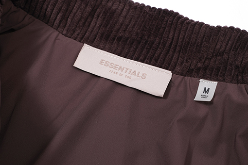 フィアオブゴッド ジャケット スーパーコピー FEAR OF GOD ミディアム丈のコーデュロイ中綿ジャケット