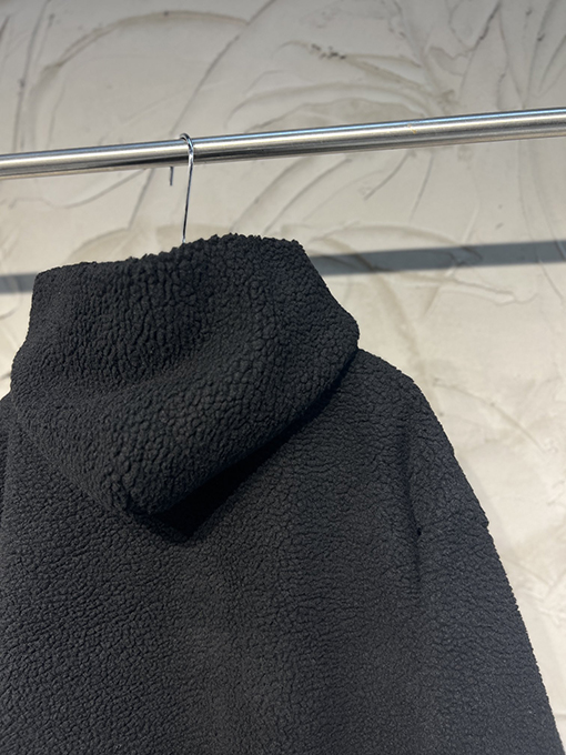 バレンシアガ   フリースジャケットアウターBALENCIAGAスーパーコピー  ジャケットコート