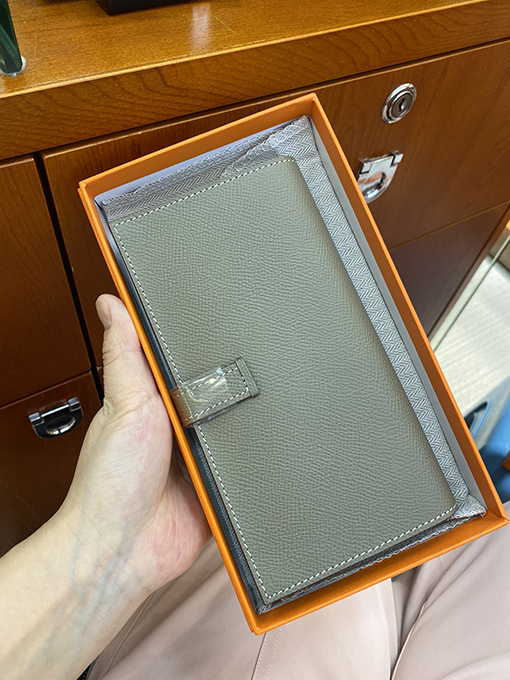 高品質なエルメス風ファスナー付き長財布メンズとレディース向け