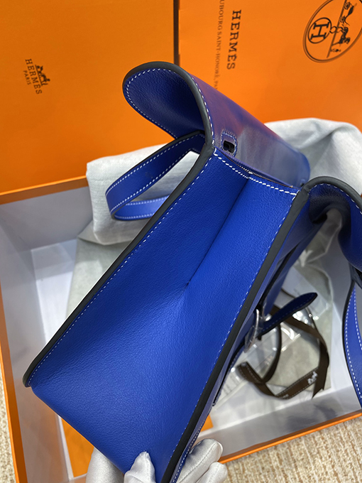 エルメスコピー Halzan 28cmフラップバッグ 柔らかい羊革の内側と外側の豪華なスイフトレザー トートバッグ