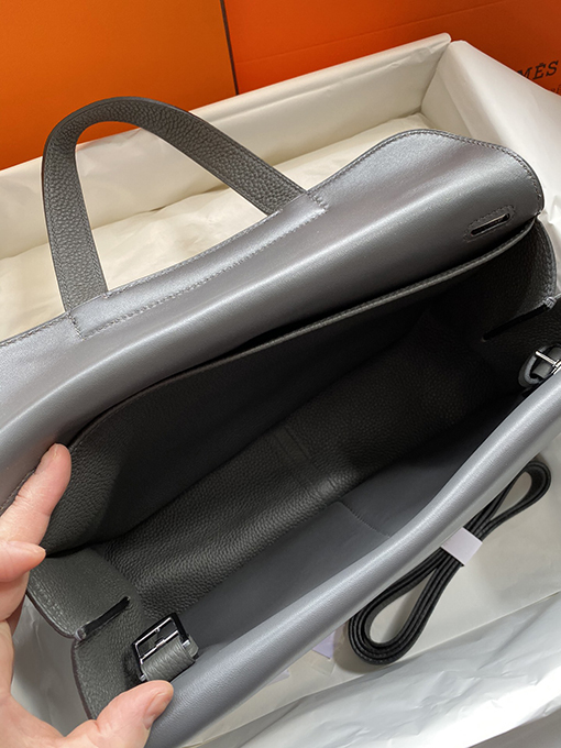 エルメスコピー インテリアは柔らかい羊皮革 外側は輸入トーゴ革 純黒を選んだ 28cm トートバッグ