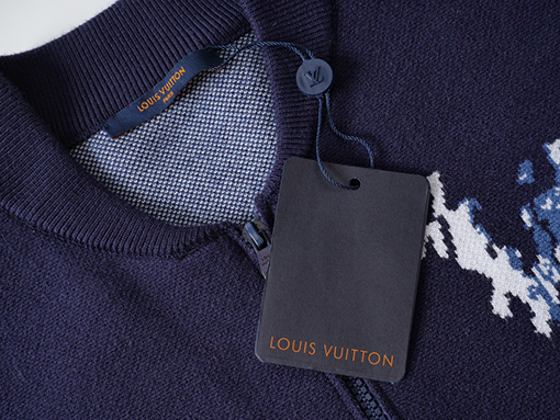 ルイヴィトン ジャケットスーパーコピー Louis Vuitton モノグラムプリントのクラシックジャケット - エレガントなスタイル