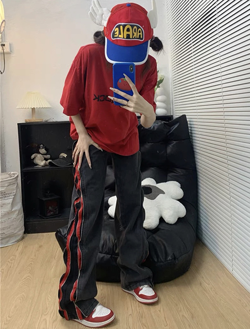バレンシアガ デニムパンツスーパーコピー スタイリッシュなデニムパン