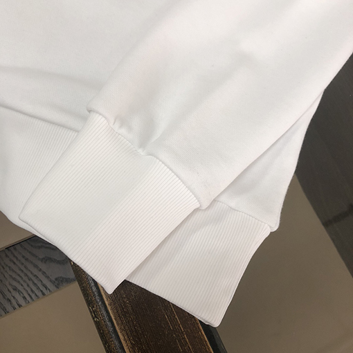 モンクレール スウェット長袖 Tシャツ MONCLER スタイリッシュなラウンドネックスウェット 快適な身体にフィット