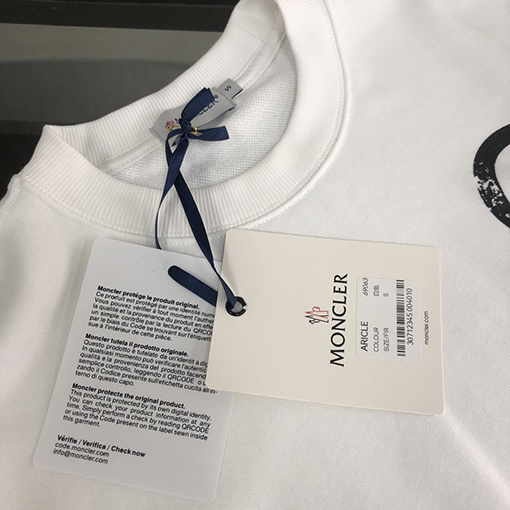 モンクレール スウェット長袖 Tシャツ MONCLER スタイリッシュなラウンドネックスウェット 快適な身体にフィット