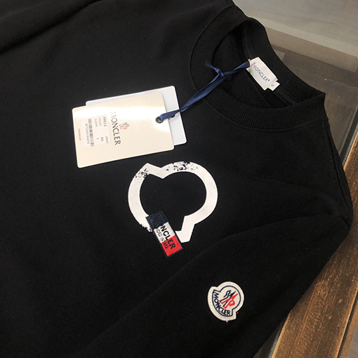 モンクレール スウェット長袖 Tシャツ MONCLER スタイリッシュなラウンドネックスウェット 快適な身体にフィット