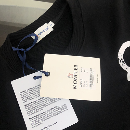 モンクレール スウェット長袖 Tシャツ MONCLER スタイリッシュなラウンドネックスウェット 快適な身体にフィット