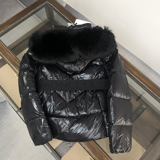 ✦レディース シリーズ✦ モンクレール  ダウンジャケット スーパーコピー MONCLER  スタイルと暖かさのトップチョイス