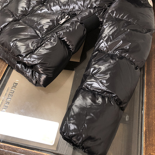 ✦レディース シリーズ✦ モンクレール  ダウンジャケット スーパーコピー MONCLER  スタイルと暖かさのトップチョイス
