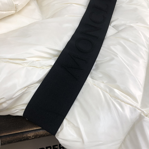 ✦レディース シリーズ✦ モンクレール  ダウンジャケット スーパーコピー MONCLER  スタイルと暖かさのトップチョイス