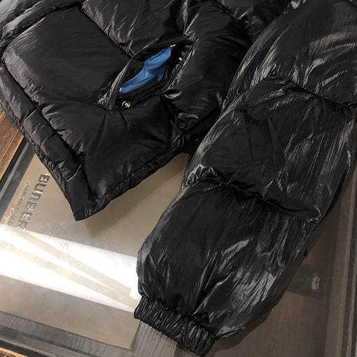 モンクレール ダウンジャケットアウター スーパーコピー MONCLER Gaouシリーズの高品質な羽毛ジャケット 豪華で保温性も一流