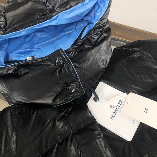 モンクレール ダウンジャケットアウター スーパーコピー MONCLER Gaouシリーズの高品質な羽毛ジャケット 豪華で保温性も一流