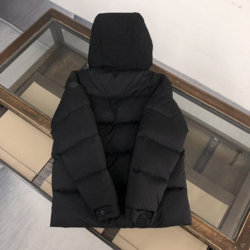 モンクレール  ダウンジャケットアウター コピー  MONCLER  限定メンズダウンジャケット - スタイリッシュなダウンジャケットアウター