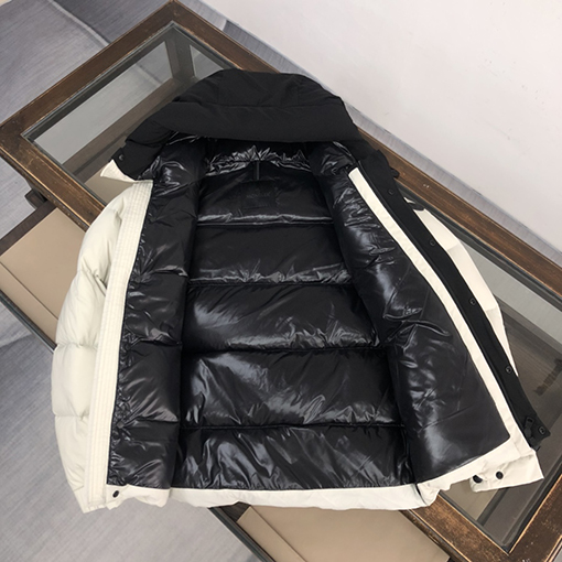 モンクレール  ダウンジャケットアウター コピー  MONCLER  限定メンズダウンジャケット - スタイリッシュなダウンジャケットアウター