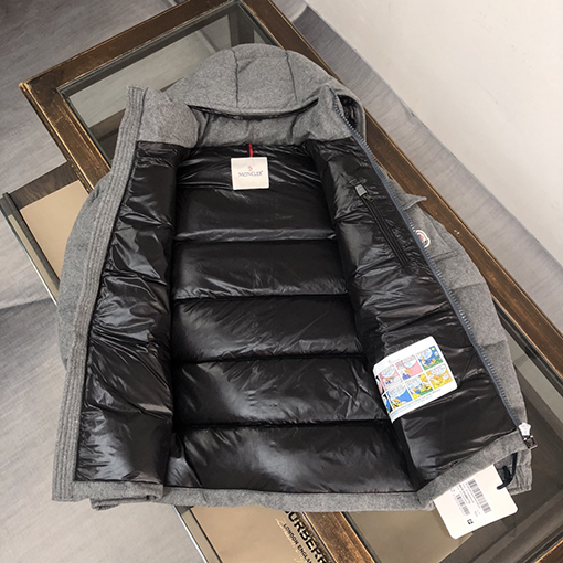 モンクレール ダウンジャケットアウター コピー MONCLER クラシックなマヤスタイルの灰色羽毛ジャケット