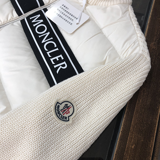 モンクレール ダウンジャケットMONCLER クラシックなスタンドカラーフルジップウールニットジャケットダウン