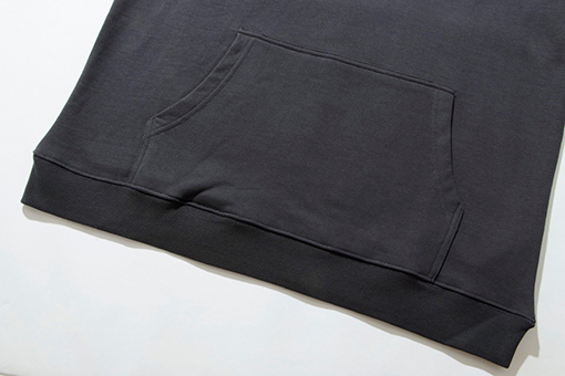 バレンシアガ パーカー スーパーコピー   BALENCIAGA  パーカーアイテムかなり長く着用できる製品で