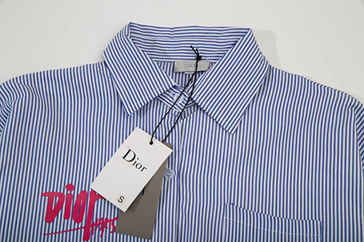 ディオール シャツ DIORスーパーコピー シャツジャケット色合いとプリントが非常に美しかったです