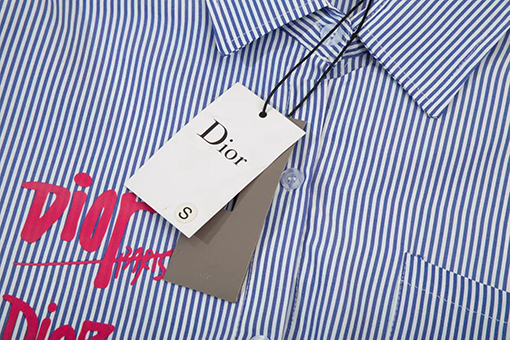 ディオール シャツ DIORスーパーコピー シャツジャケット色合いとプリントが非常に美しかったです