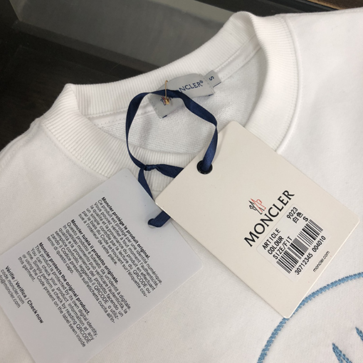 モンクレール スウェット Tシャツスーパーコピー MONCLER 大きなロゴ刺繍のラウンドネックスウェット