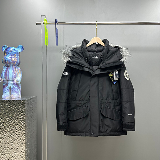 ノースフェイス ダウンジャケット スーパーコピー Antarctica南極エクストリーム PERTEX Quantum ECO素材と多数のジッパーポケット