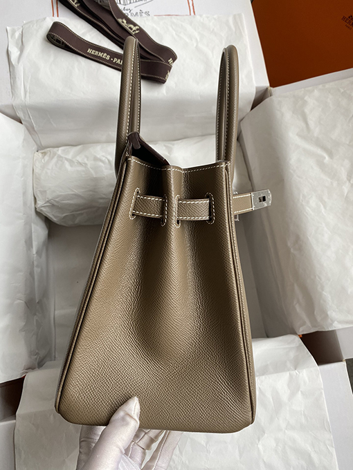 エルメス バーキン 30 コピー セイコー細工のBirkin 30 cmエレファントグレーエプソムバッグ シルバーバックル明るいスタイル HERMESバッグ
