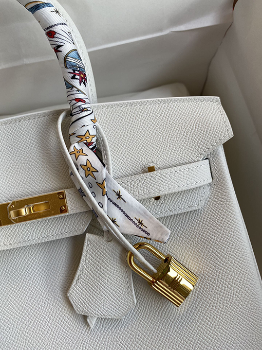 エルメス バーキン 25 コピー  純白のエプソムレザー Birkin 25cm  セイコー製 Epsom皮  ゴールドバックルが華やか トートバッグ