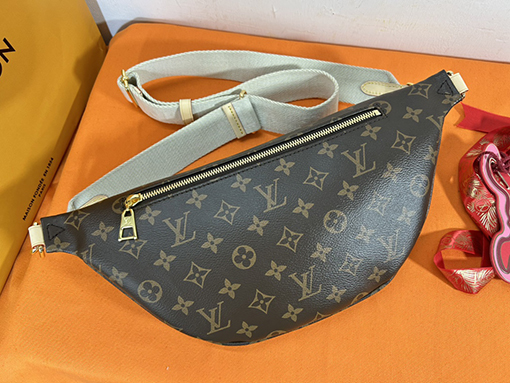 ヴィトン ボディバッグ Louis Vuitton コピー bumbag M46784