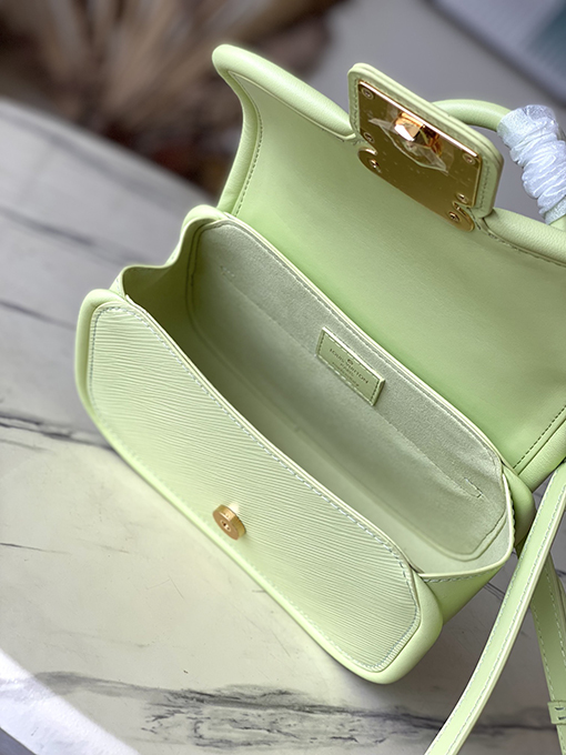 ヴィトン ショルダー バック Louis VuittonスーパーコピーM22725グリンカラー