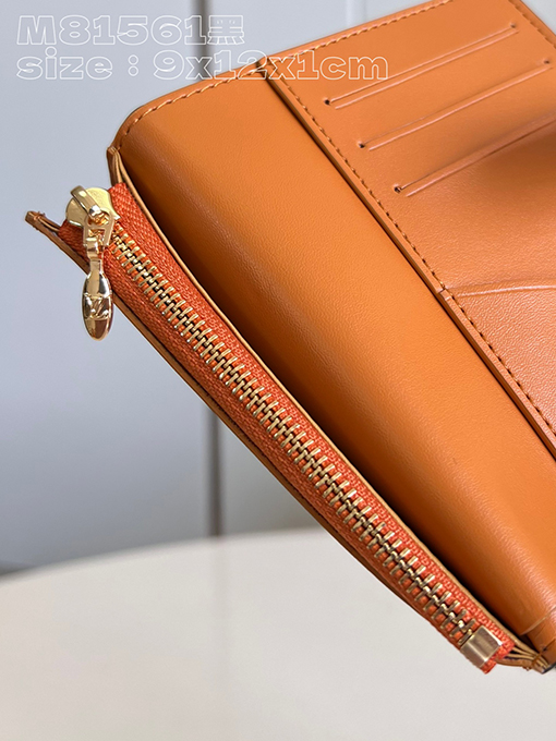ヴィトン財布  コピー Louis Vuitton  Taurillon 皮のエレガントな財布 - 贅沢な素材とデザインM81561