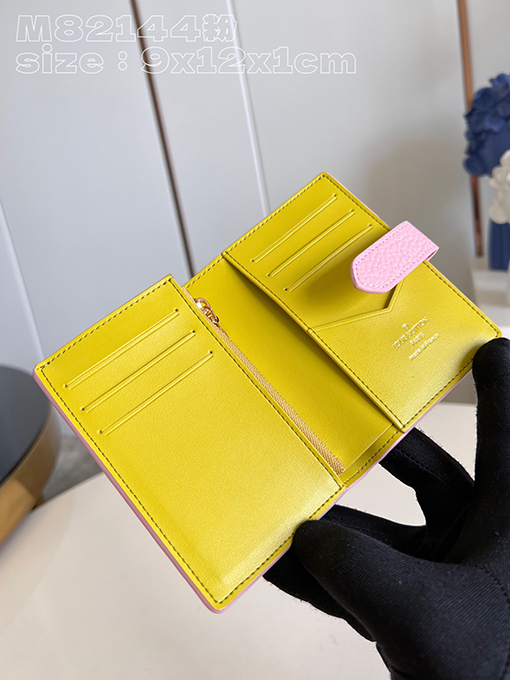 ヴィトン財布Louis Vuitton  スーパーコピー   優れたクラフトマンシップ - Taurillon 皮革の高い品質 M82144